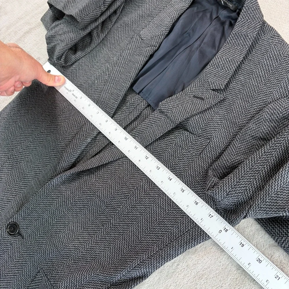 Prada Milano Blazer Jacket Sport Coat Men 36R Grey Black Geo Wool Blend‎ Italy